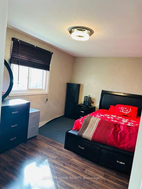 Photo 8 at 91 Westcroft Drive, West Hill, Toronto