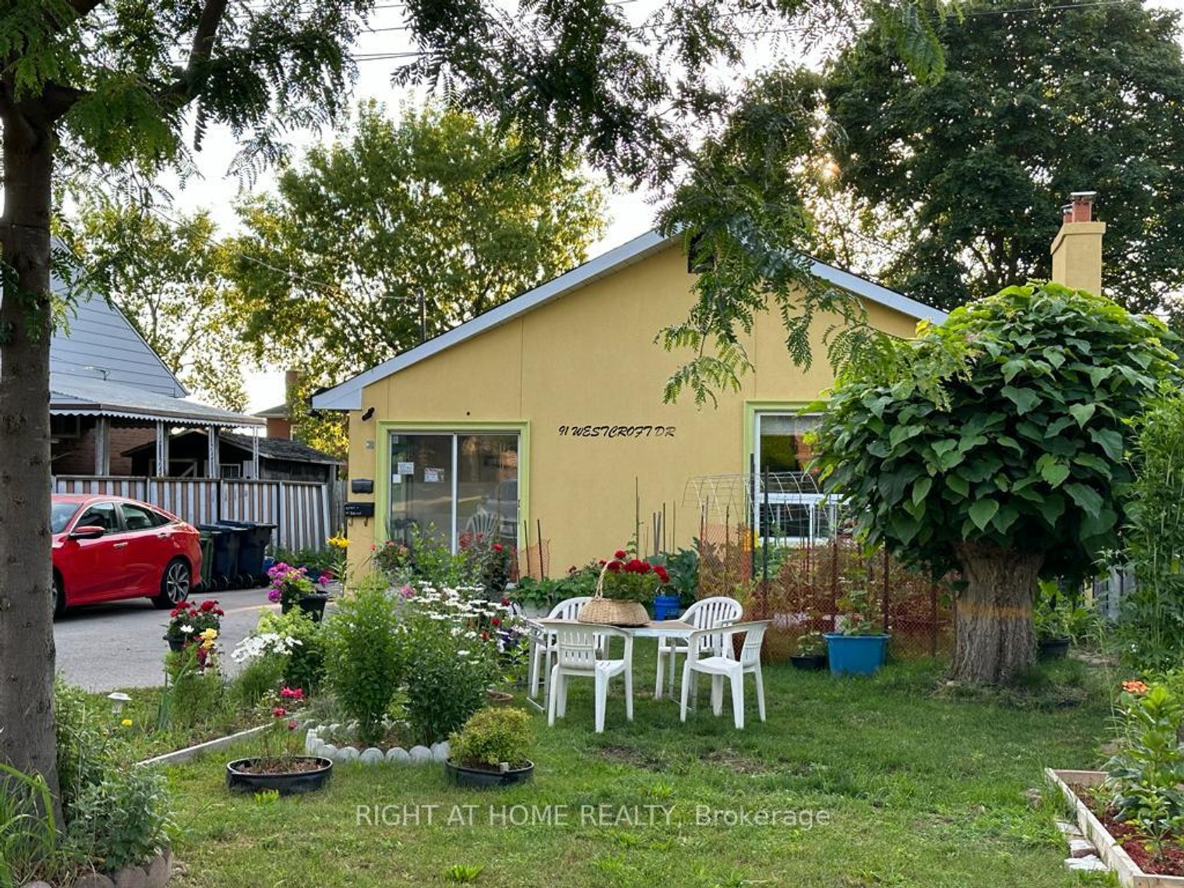 91 Westcroft Drive, West Hill, Toronto 