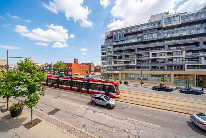 Photo 39 at 312 - 840 St Clair Avenue W, Oakwood Village, Toronto