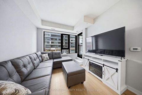 Photo 21 at 312 - 840 St Clair Avenue W, Oakwood Village, Toronto