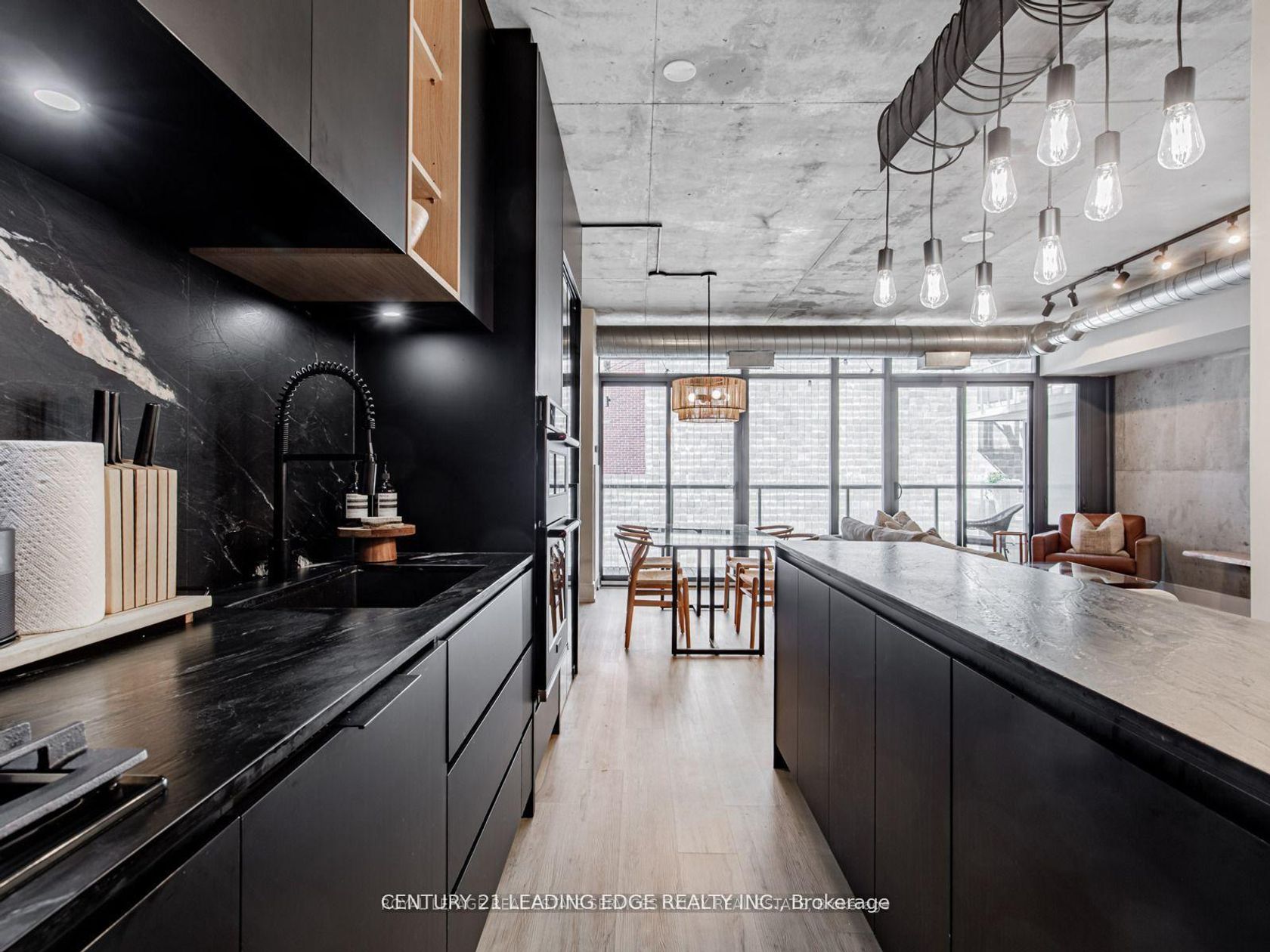 515 - 138 Princess Street, Moss Park, Toronto 