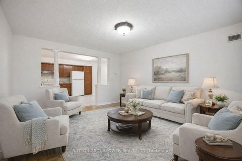 Photo 15 at 408 - 2500 Rutherford Road N, Maple, Vaughan