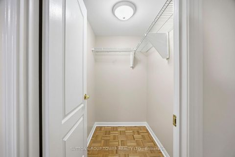 Photo 24 at 408 - 2500 Rutherford Road N, Maple, Vaughan