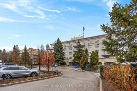 Photo 31 at 408 - 2500 Rutherford Road N, Maple, Vaughan