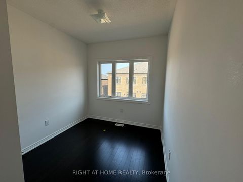 Photo 11 at 60 Singhampton Road, Kleinburg, Vaughan