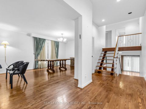 Photo 4 at 88 Rockford Road, Branson, Toronto