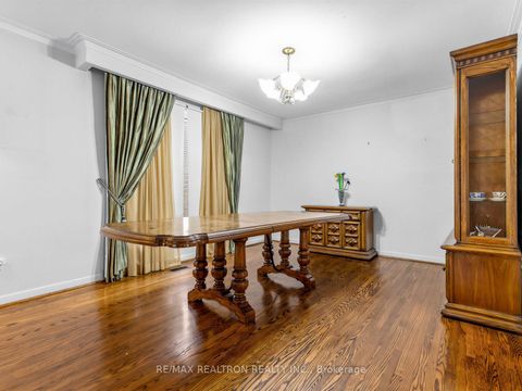 Photo 6 at 88 Rockford Road, Branson, Toronto