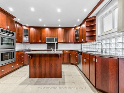 Photo 12 at 88 Rockford Road, Branson, Toronto