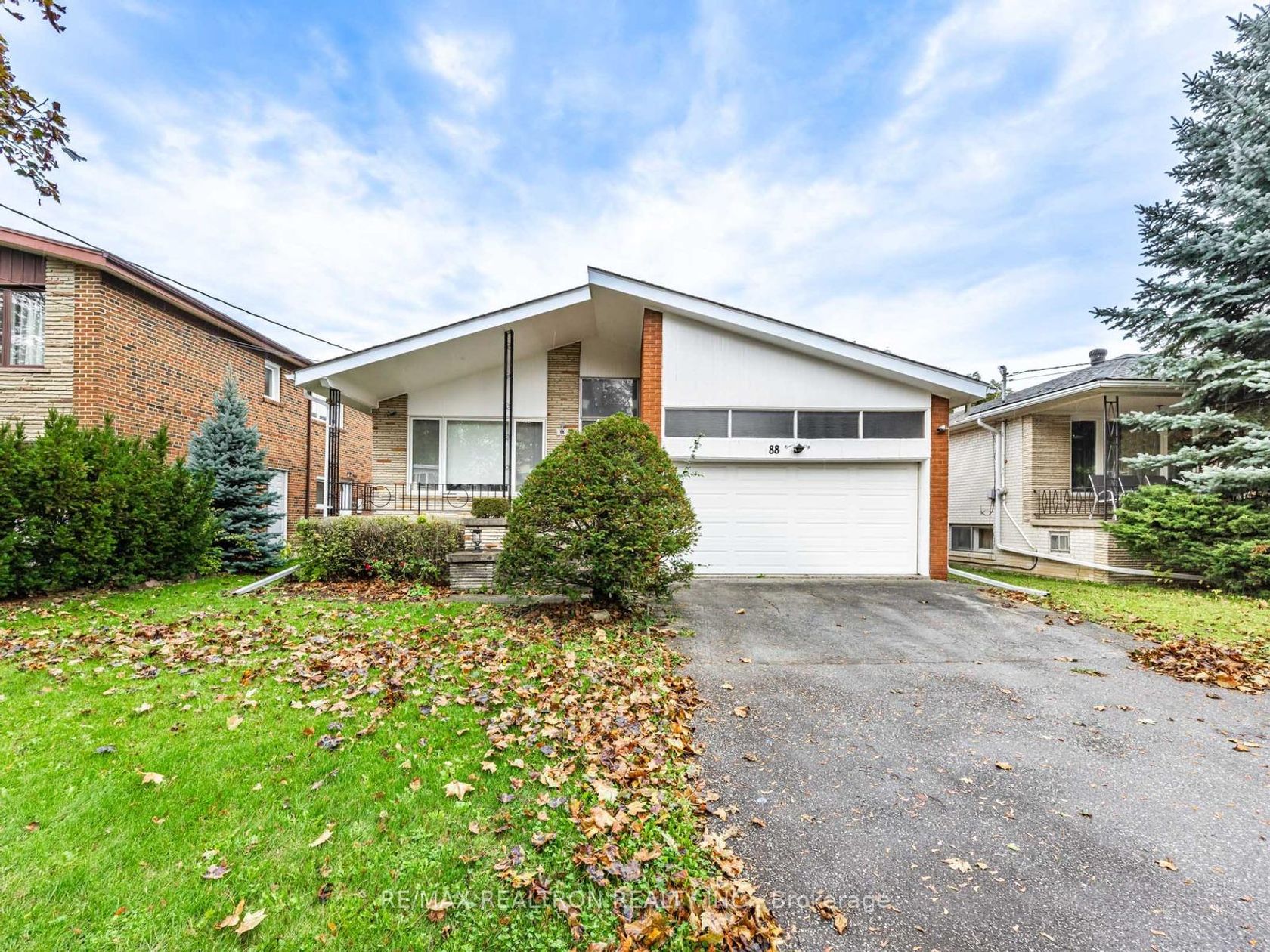 88 Rockford Road, Branson, Toronto 