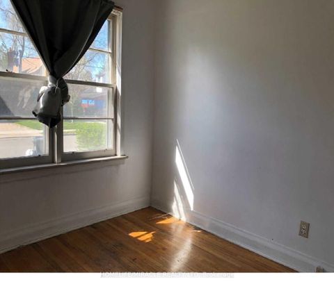 Photo 9 at 190 Poyntz Avenue, Westgate, Toronto