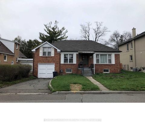 Photo 12 at 190 Poyntz Avenue, Westgate, Toronto