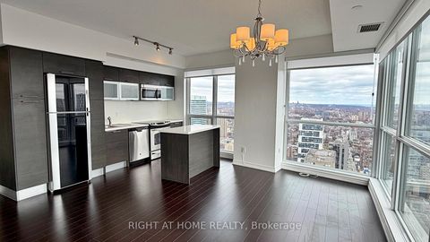 Photo 11 at 4207 - 386 Yonge Street, Bay Street Corridor, Toronto