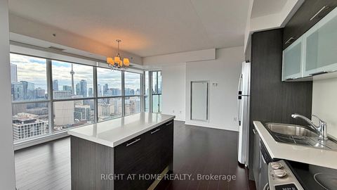 Photo 14 at 4207 - 386 Yonge Street, Bay Street Corridor, Toronto