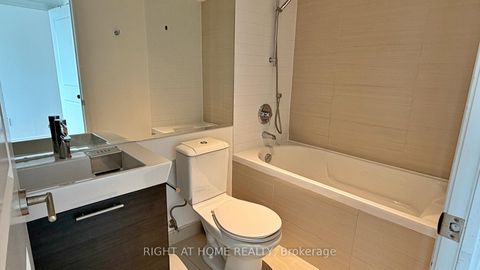 Photo 18 at 4207 - 386 Yonge Street, Bay Street Corridor, Toronto