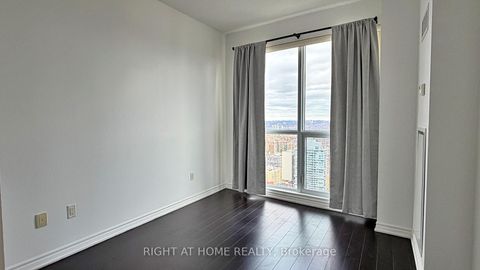 Photo 21 at 4207 - 386 Yonge Street, Bay Street Corridor, Toronto