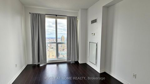 Photo 22 at 4207 - 386 Yonge Street, Bay Street Corridor, Toronto