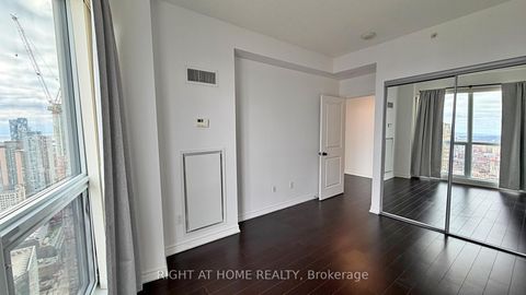 Photo 23 at 4207 - 386 Yonge Street, Bay Street Corridor, Toronto