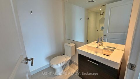 Photo 33 at 4207 - 386 Yonge Street, Bay Street Corridor, Toronto