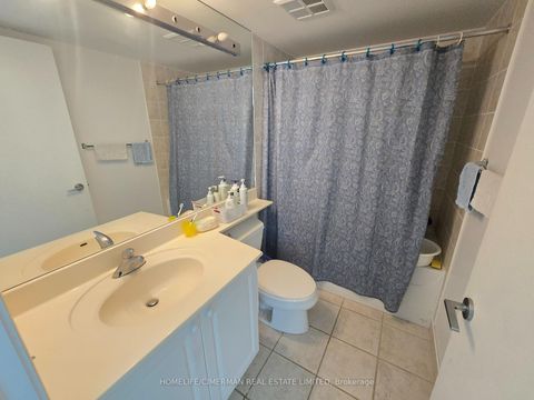 Photo 13 at 711 - 219 Fort York Boulevard, Niagara, Toronto