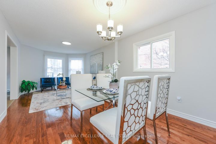 Photo 8 at 62 Atkins Circle, Northwood Park, Brampton