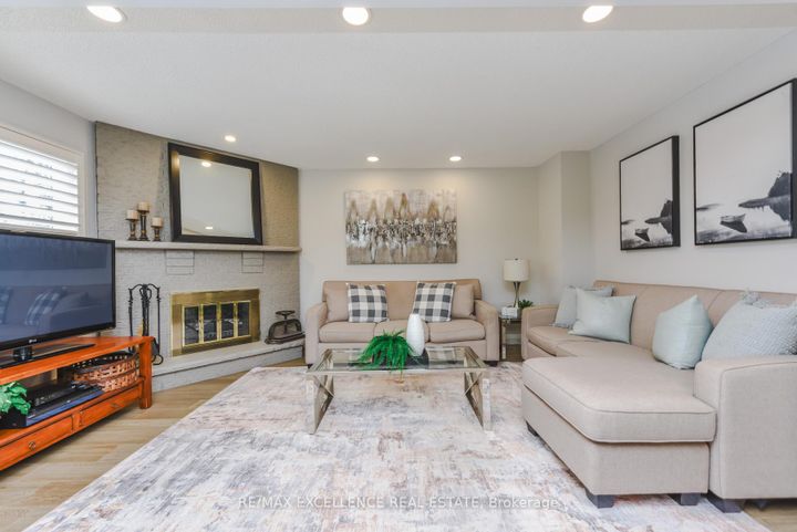 Photo 19 at 62 Atkins Circle, Northwood Park, Brampton