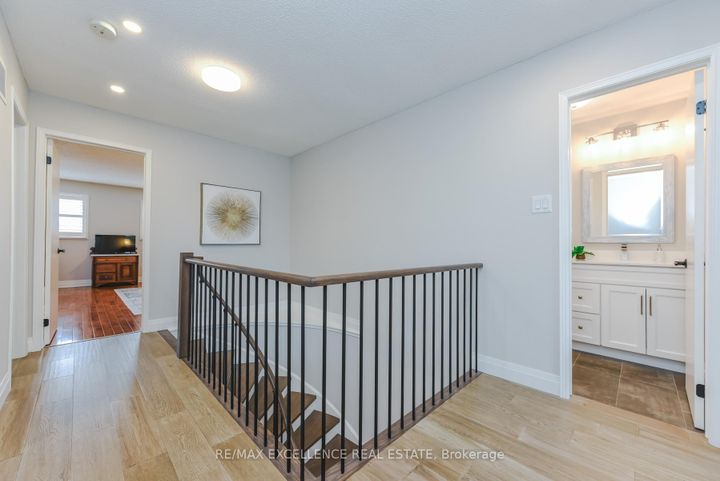 Photo 21 at 62 Atkins Circle, Northwood Park, Brampton