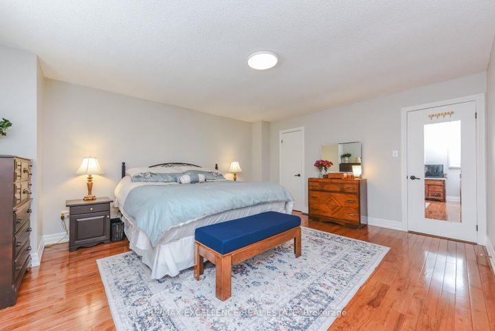 Photo 22 at 62 Atkins Circle, Northwood Park, Brampton