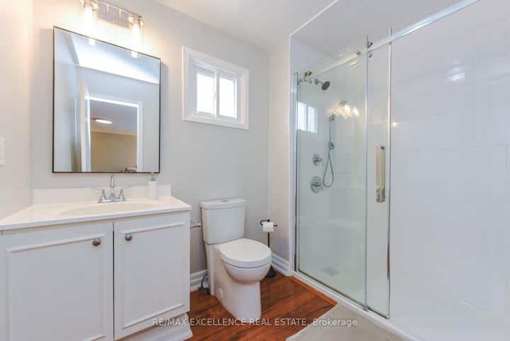 Photo 25 at 62 Atkins Circle, Northwood Park, Brampton