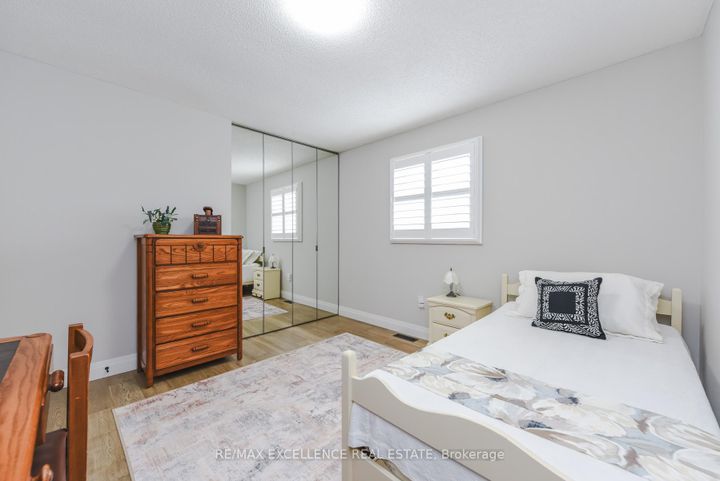 Photo 33 at 62 Atkins Circle, Northwood Park, Brampton