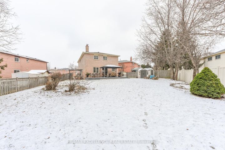 Photo 45 at 62 Atkins Circle, Northwood Park, Brampton