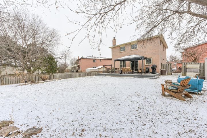 Photo 47 at 62 Atkins Circle, Northwood Park, Brampton