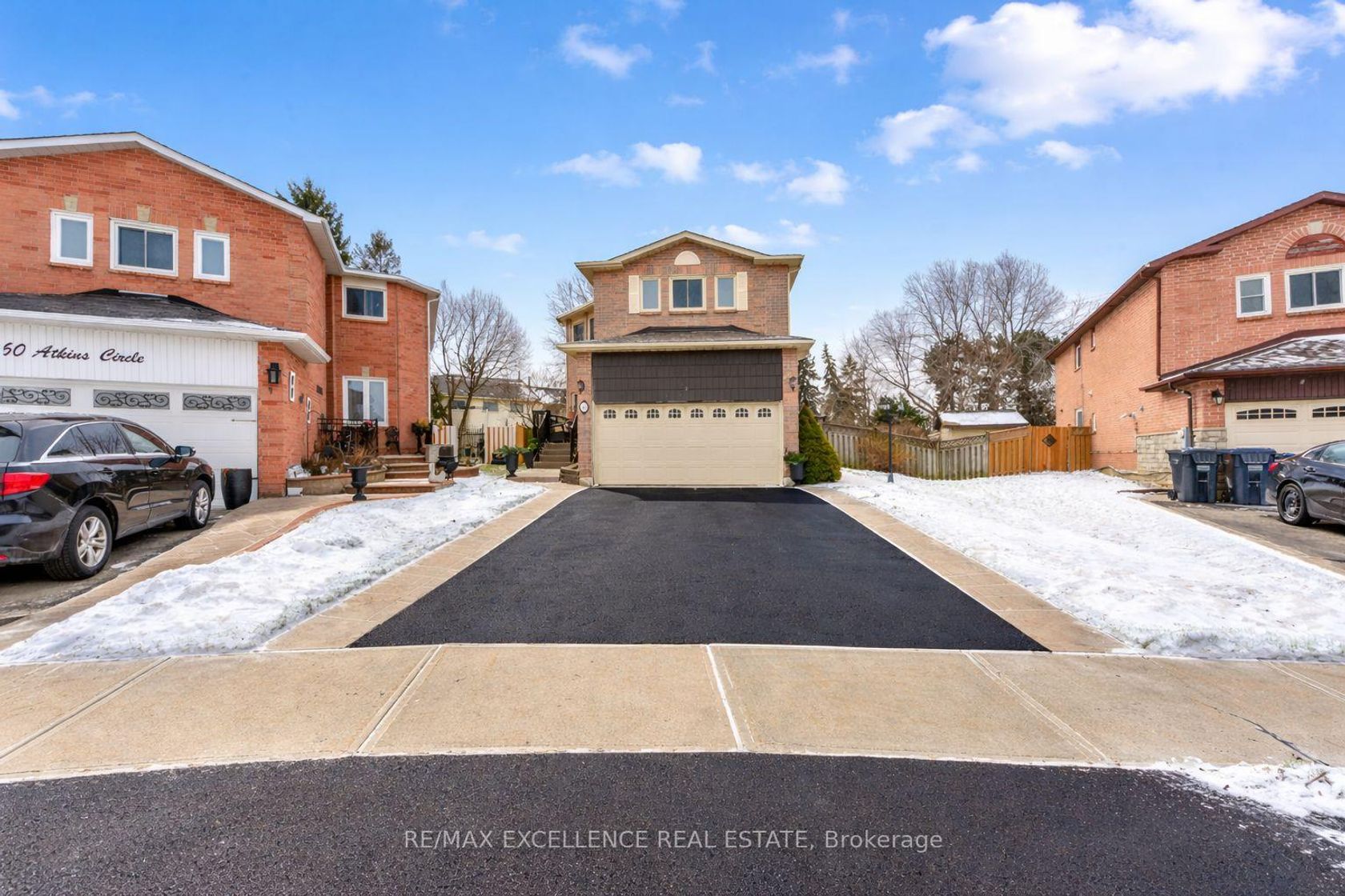 62 Atkins Circle, Northwood Park, Brampton 2