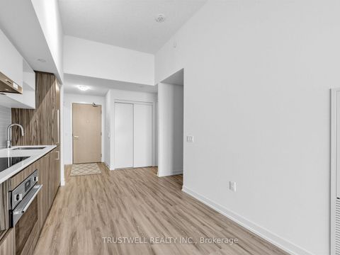 Photo 10 at 5003 - 55 Cooper Street, Waterfront Communities C8, Toronto