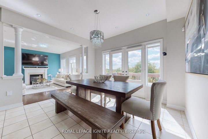 Photo 13 at 24 Arrowpoint Drive, Credit Valley, Brampton