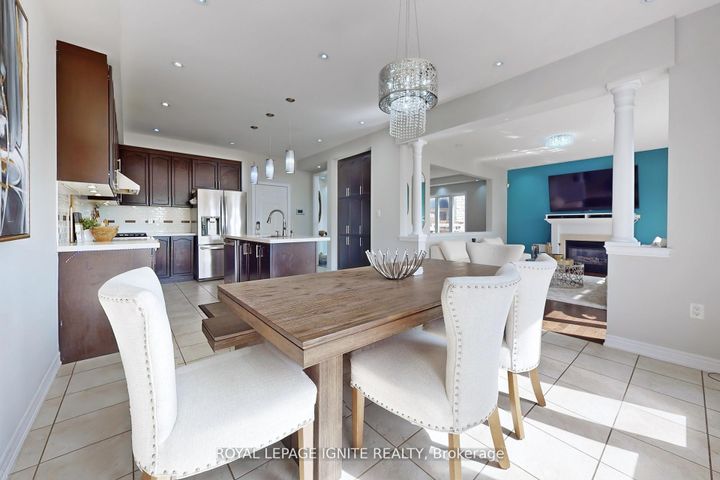 Photo 14 at 24 Arrowpoint Drive, Credit Valley, Brampton