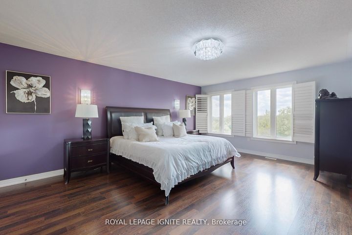 Photo 19 at 24 Arrowpoint Drive, Credit Valley, Brampton