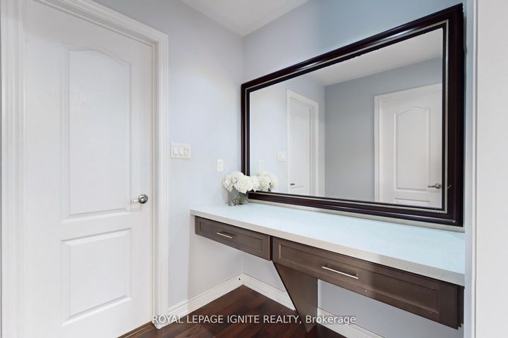 Photo 21 at 24 Arrowpoint Drive, Credit Valley, Brampton