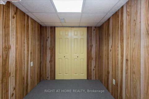 Photo 16 at 142 Leslie Avenue, Holly, Barrie