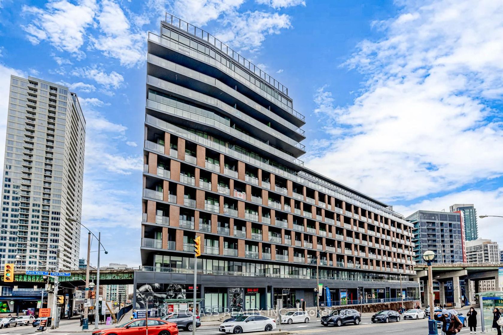 216 - 169 Fort York Boulevard, Waterfront Communities C1, Toronto photo number 2