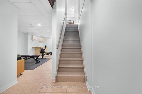 Photo 25 at 88 Mainland Crescent, Vellore Village, Vaughan