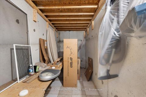 Photo 30 at 88 Mainland Crescent, Vellore Village, Vaughan