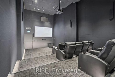 Photo 10 at 212 - 158 FRONT Street E, Moss Park, Toronto