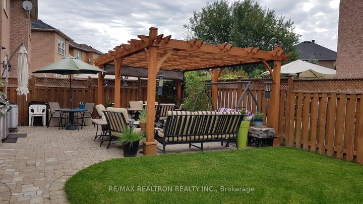 Photo 46 at 7 Honeyview Street, Patterson, Vaughan