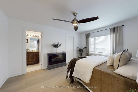 Photo 28 at 7 Honeyview Street, Patterson, Vaughan