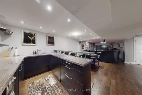 Photo 39 at 7 Honeyview Street, Patterson, Vaughan