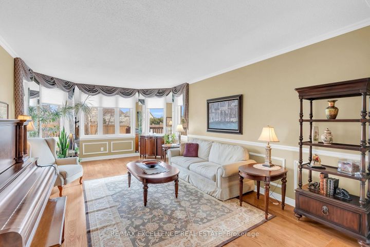 Photo 9 at 30 Northumberland Place, Westgate, Brampton