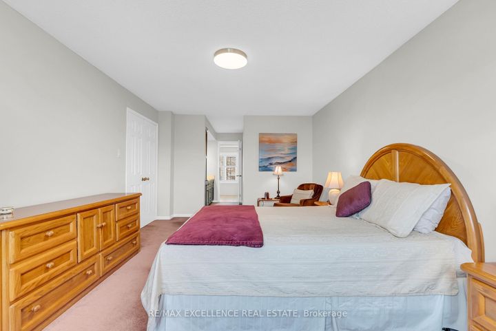 Photo 24 at 30 Northumberland Place, Westgate, Brampton