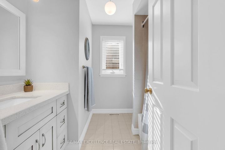 Photo 35 at 30 Northumberland Place, Westgate, Brampton