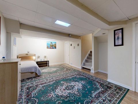 Photo 40 at 50 Rathfon Crescent, North Richvale, Richmond Hill