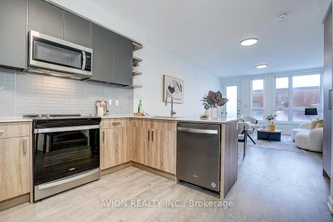 Photo 11 at 112 GREEN GARDENS Boulevard, Lawrence, Toronto